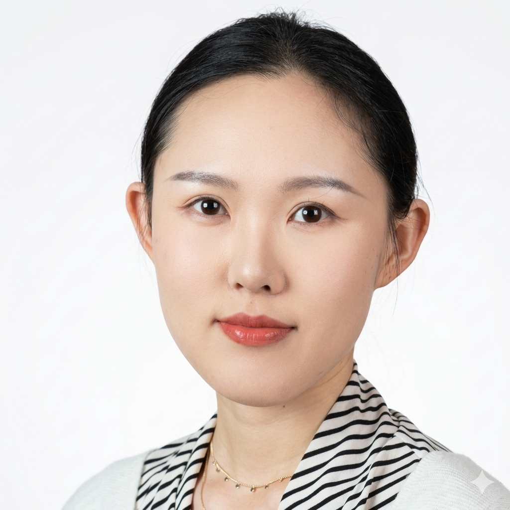 Luna (Yuxin) Chen